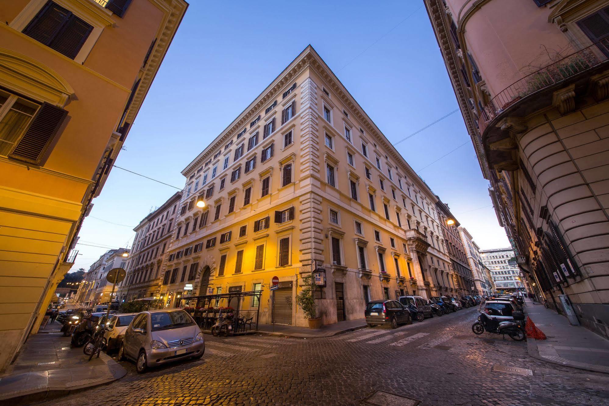Roman Central House Экстерьер фото